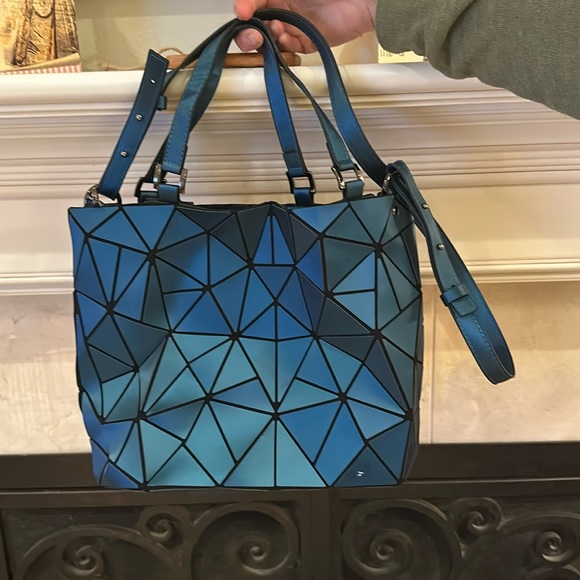 Geometric tiled blue purse - Picture 1 of 5